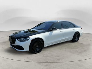 Used 2022 Mercedes-Benz S 580 4MATIC Sedan image 1