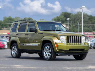 Used 2012 Jeep Liberty Sport image 1