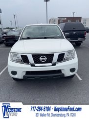 Used 2016 Nissan Frontier SV image 1