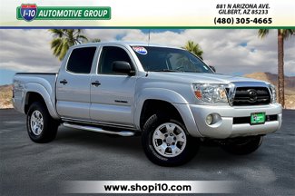 Used 2005 Toyota Tacoma PreRunner image 1
