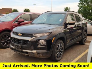 Used 2021 Chevrolet TrailBlazer ACTIV w/ Technology Package image 1