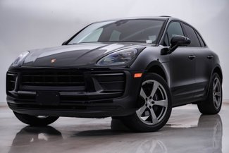 Certified 2022 Porsche Macan image 1