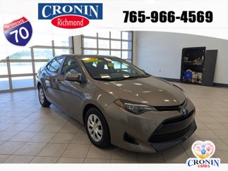 Used 2018 Toyota Corolla LE image 1