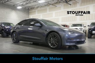 Used 2023 Tesla Model 3 Standard Range image 1