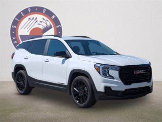 New 2024 GMC Terrain SLE w/ Driver Convenience Package image 1