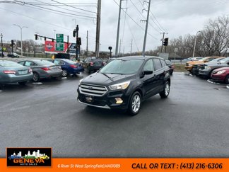 Used 2019 Ford Escape SE image 1