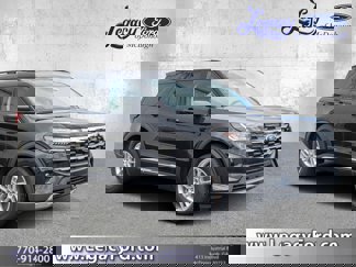 New 2025 Ford Explorer Active w/ Active Comfort Package image 1