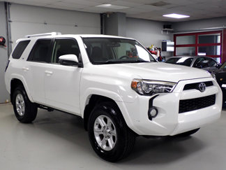 Used 2018 Toyota 4Runner SR5 image 1