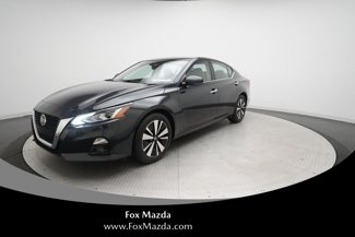 Used 2019 Nissan Altima 2.5 SV image 1