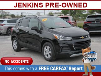 Used 2019 Chevrolet Trax LT w/ LT Convenience Package image 1