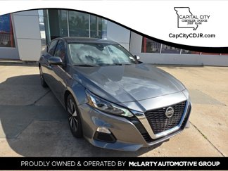 Used 2022 Nissan Altima 2.5 SV image 1