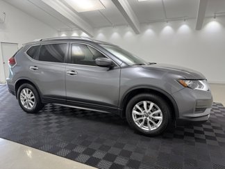 Used 2020 Nissan Rogue SV image 1