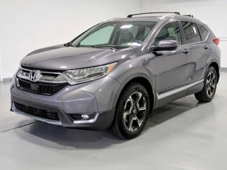 Used 2018 Honda CR-V Touring image 1