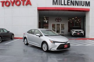 Certified 2024 Toyota Corolla LE image 1