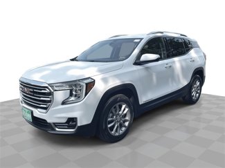 Certified 2022 GMC Terrain SLT image 1