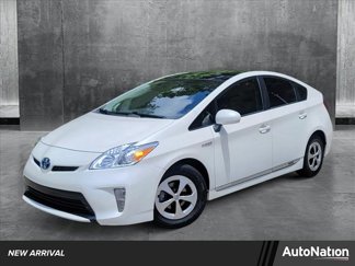 Used 2013 Toyota Prius Three image 1