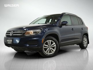 Used 2016 Volkswagen Tiguan S image 1