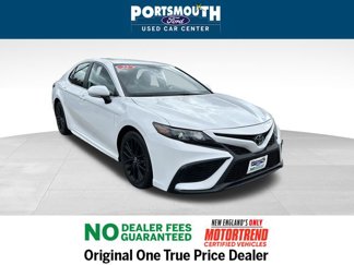 Used 2022 Toyota Camry SE image 1