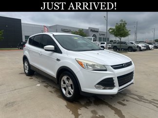Used 2013 Ford Escape SE image 1