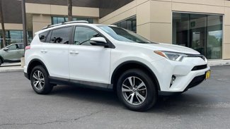 Used 2016 Toyota RAV4 XLE image 1
