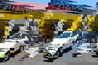 Used 2017 BMW X3 xDrive28i image 1