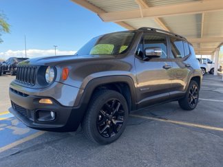 Used 2016 Jeep Renegade Latitude image 1