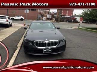 Used 2024 BMW 530i xDrive image 1