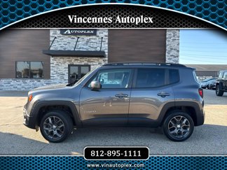 Used 2016 Jeep Renegade Latitude image 1