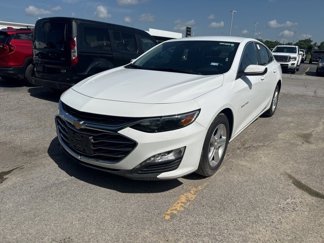 Certified 2024 Chevrolet Malibu LT image 1