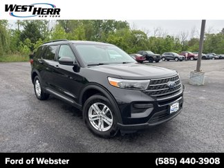 Used 2022 Ford Explorer XLT image 1