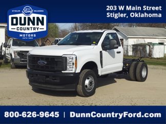 New 2023 Ford F350 XL image 1