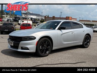 Used 2022 Dodge Charger SXT w/ Blacktop Package image 1