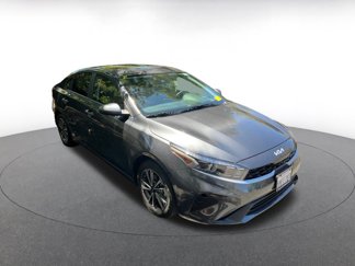 Used 2024 Kia Forte LXS image 1