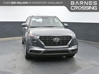 New 2025 Hyundai Venue SE image 1