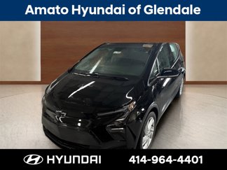 Used 2023 Chevrolet Bolt LT w/ Driver Confidence Package image 1