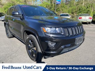 Used 2015 Jeep Grand Cherokee Altitude image 1