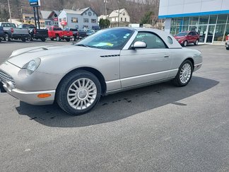 Used 2004 Ford Thunderbird image 1