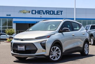 Used 2022 Chevrolet Bolt EUV LT w/ Driver Confidence Package image 1