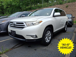 Used 2011 Toyota Highlander SE image 1