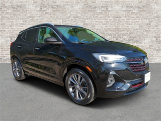 Used 2020 Buick Encore GX Essence w/ Experience Buick Package image 1