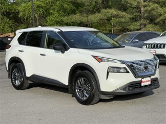 Used 2021 Nissan Rogue S image 1