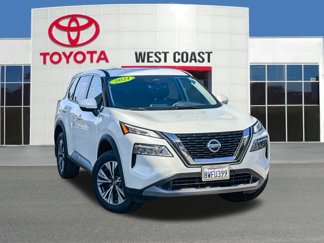 Used 2021 Nissan Rogue SV image 1