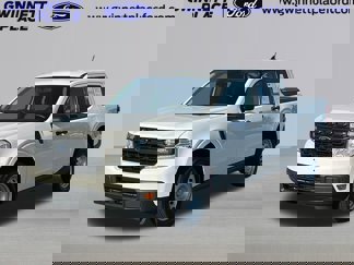 Used 2022 Ford Maverick XL image 1