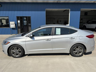 Used 2018 Hyundai Elantra SEL image 1