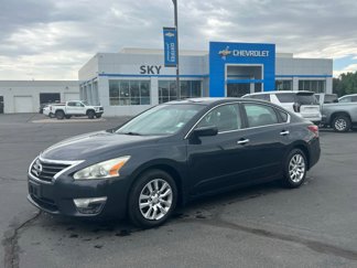 Used 2013 Nissan Altima 2.5 S image 1