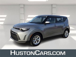 Used 2023 Kia Soul LX w/ LX Technology Package image 1