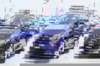 Used 2021 Toyota Corolla LE image 1
