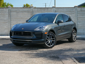 Certified 2024 Porsche Macan image 1