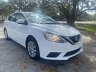 Used 2016 Nissan Sentra SV image 1