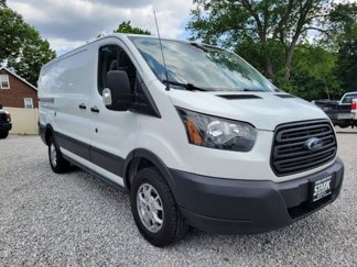 Used 2016 Ford Transit 250 130 Low Roof image 1